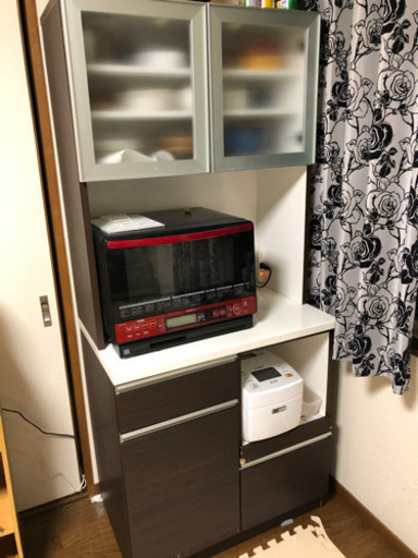 ニトリの食器棚