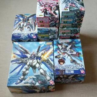 ガンプラ　組み立て済み18体