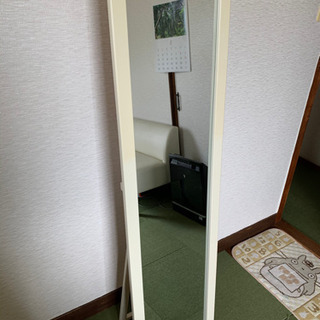スタンドミラーの画像