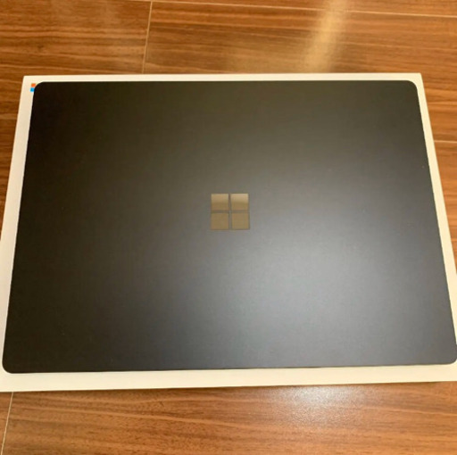 surface laptop2 ブラック
