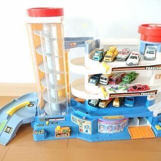 トミカビル&にぎやかドライブの画像