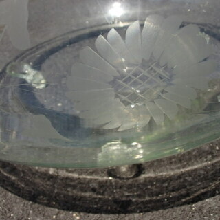 大きな三脚金魚鉢　和ガラス　アンティークの画像