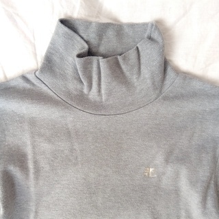 クレージュ　フランス　courreges　タートルカットソーの画像
