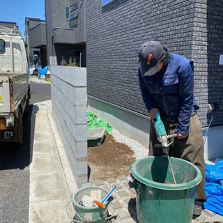 外構工事　庭の手入れ業　未経験でも、一緒に働きませんか（所沢市の画像