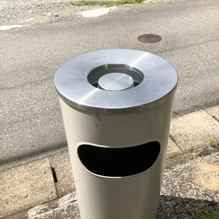 灰皿の画像