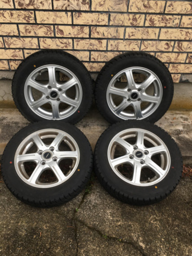 スタッドレスタイヤ　軽自動車用