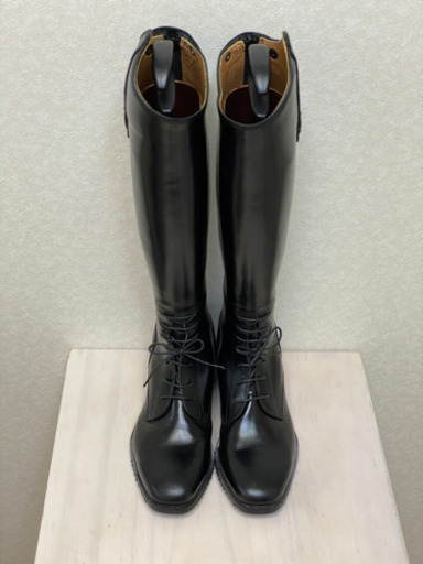 乗馬ブーツ　多くのジョッキーに愛されている布施靴店！