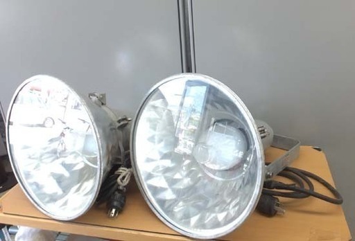 HID照明器具 2個セット 2012年製 岩崎 IWASAKI H373D 299V 400W 屋外用 ジャンク扱いペイペイ対応 札幌市西区西野