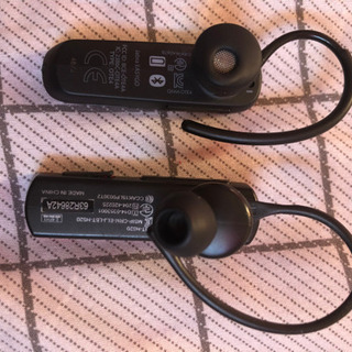 ハンズフリー　イヤホン