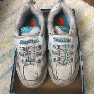 HEELYS ローラーシューズ