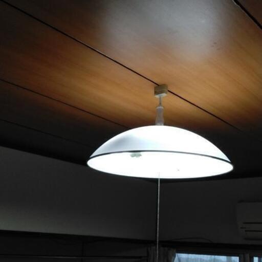 04年製の照明器具