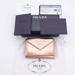美品/近年モデル✨プラダ 折り財布 1MH021 レター型 レザー ライトブルー セール中】プラダ 折り財布 1MH021 レター型 レザー ライトブルー