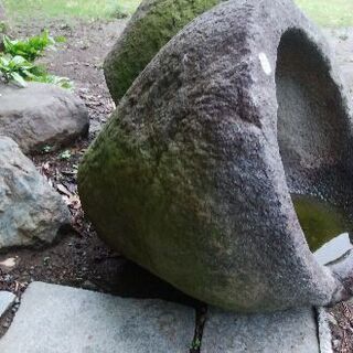 石臼 メダカ飼育 容器の画像