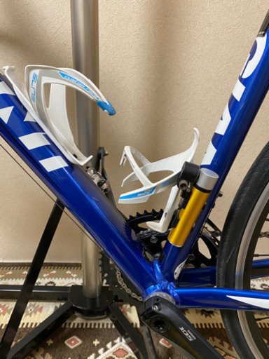 ロードバイク　GIANT DEFY3 