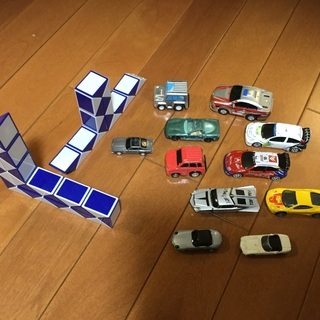チョロQ、ミニカー、知育変形玩具