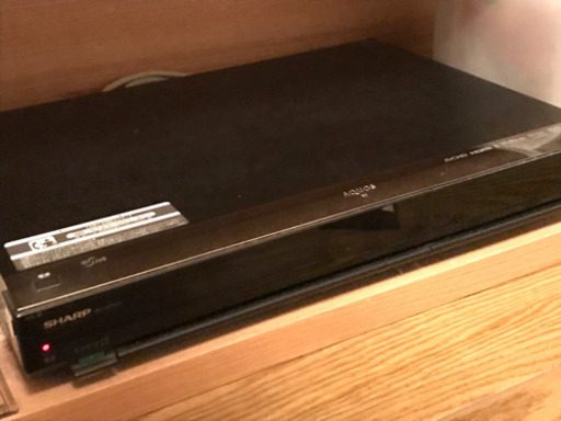 【お譲り先決定しました】SHARP AQUOS 32型TV、BD／DVDレコーダーセット