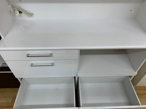 クラフトコガ★食器棚★近隣配送可能