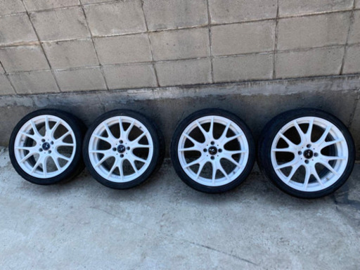 ★値下げしました★LEONIS 17インチ タイヤホイールセット