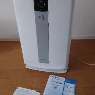 ダイキン　加湿機能付空気清浄機(MCK70P-W)