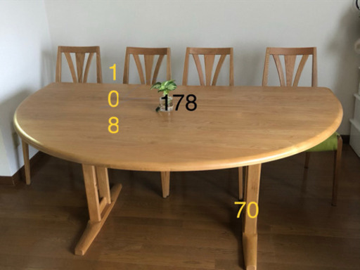 美品ダイニングテーブル木製
