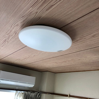 【受け渡し予定者決まりました】LED シーリングライト　2台　中古