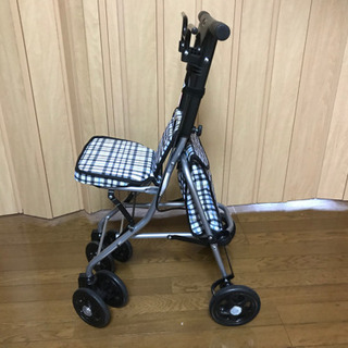 シルバーカー・手押し車・介護用品