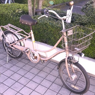 20インチ シティーサイクル 自転車 シマノ外装5段ギヤ変速 です。