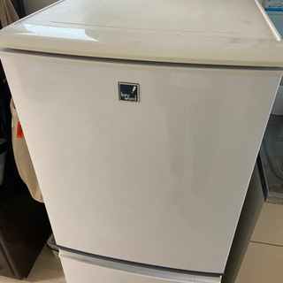 タ*ー様 大阪市送料無料‼️冷蔵庫 2018年製 SHARP 137L クリーニ タ*ー様 大阪市送料無料‼️冷蔵庫 2018年製 SHARP 137L クリーニ