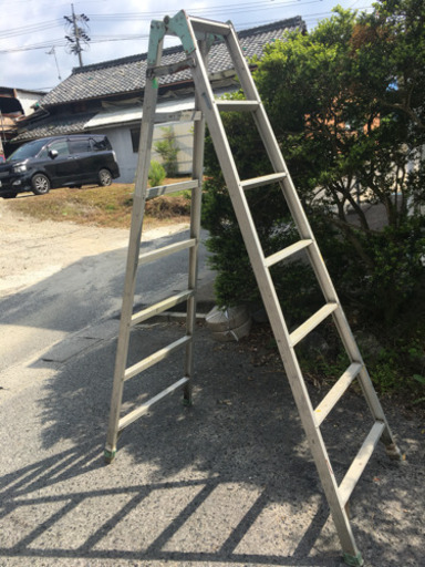 【商談中】アルインコ脚立アルミ製200cm