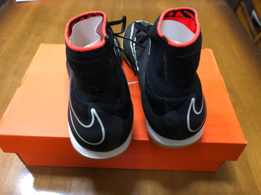 NIKE ハイパーベノム　ハイカット限定モデル　値下げ‼️