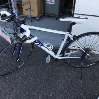 ●販売終了●ロードバイク　GIANT　700ｍ/ｍ　16段変速機付　アルミフレーム　中古品　イタミ有 ○販売終了○ロードバイク GIANT 700m/m 16段変速機付 アルミ