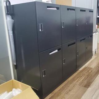KOKUYO　ロッカー　4 × 2