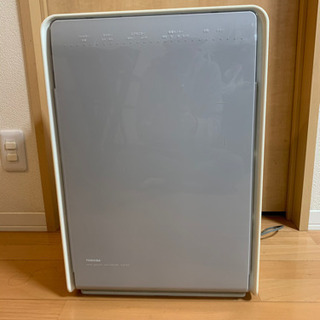 TOSHIBA 空気清浄機の画像