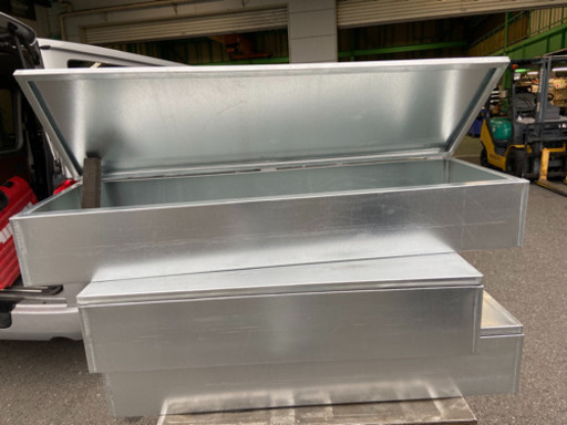 ハイエース荷台道具箱