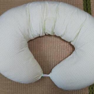 【取引中】授乳クッション＆ベビーまくら2個セット の画像