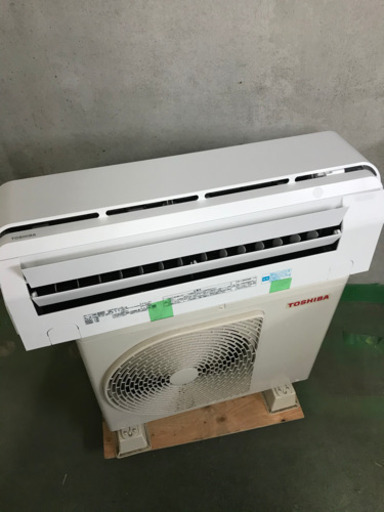 A33【工事費用込み】TOSHIBA 6畳用エアコン RAS-C225PKS