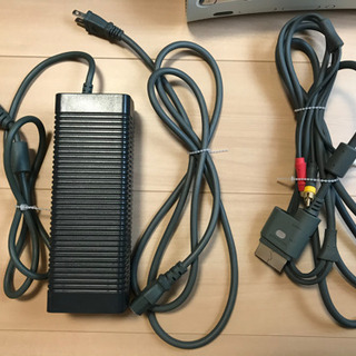 Xbox 本体60GB、コントローラー、リモコンの画像