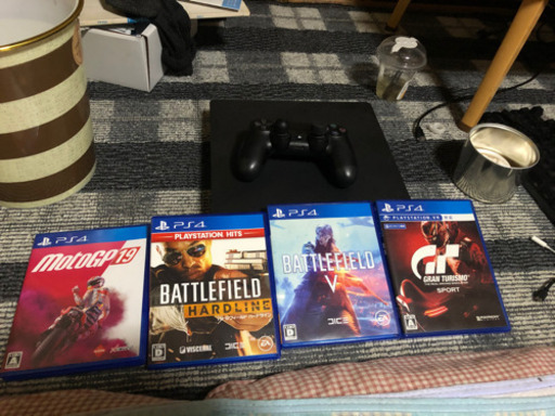 大至急！ PS4 格安出品。