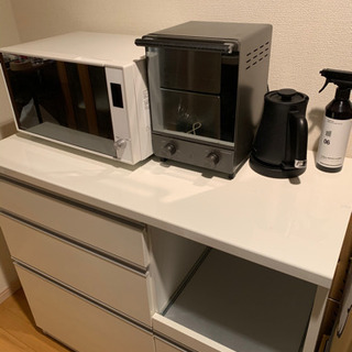 食器棚ホワイト