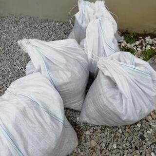 庭の土差し上げます(^.^)の画像