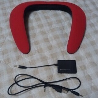 肩掛けBluetoothスピーカーとBluetooth送信機セット