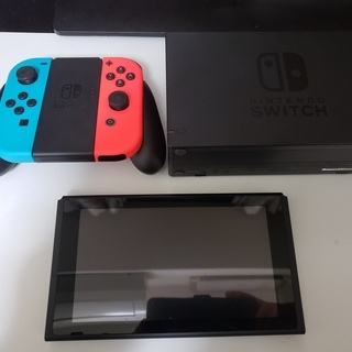 【中古】ニンテンドースイッチ(最新版)【Nintendo Switch】