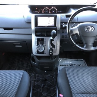 自社ローン始めました！！ノア　車検新規２年付き　４ＷＤ　ナビの画像