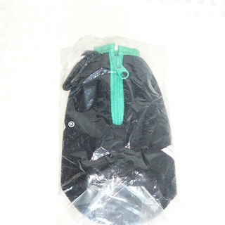 新品　X-one　黒　ブラック　ペットボトルホルダー　緑　グリーン　ファスナー付　エックスワンの画像