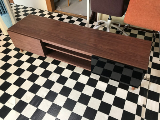 【リサイクルサービス八光　田上店　配達・設置OK】ブラック＆ダークブラウン　６０型対応　テレビボード