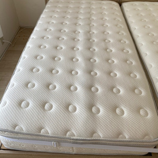 決まりました　シングルサイズ1セット　ベットの画像