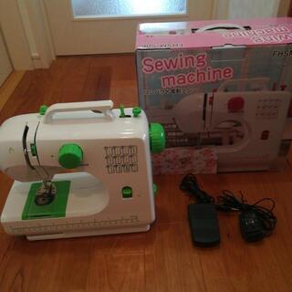 Sewing machine コンパクト電動ミシン