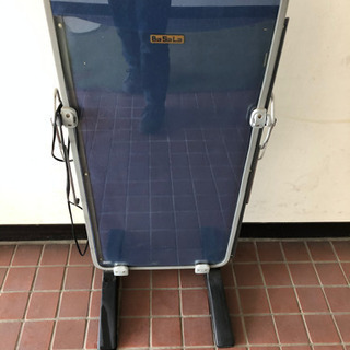 ズボンプレッサー(今月中に限り配送もできます。