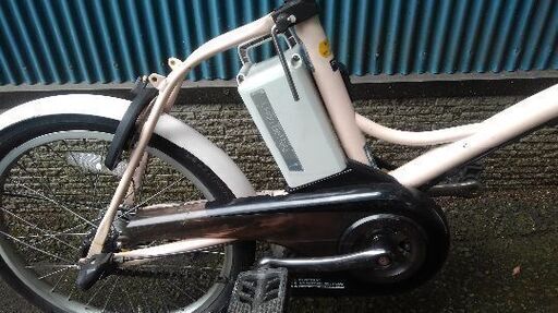 Panasonic電動自転車　バッテリー良好　２０インチ　充電器付き　ライトピンク