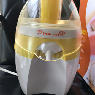 【新品】果物や野菜　ジューサーの画像
